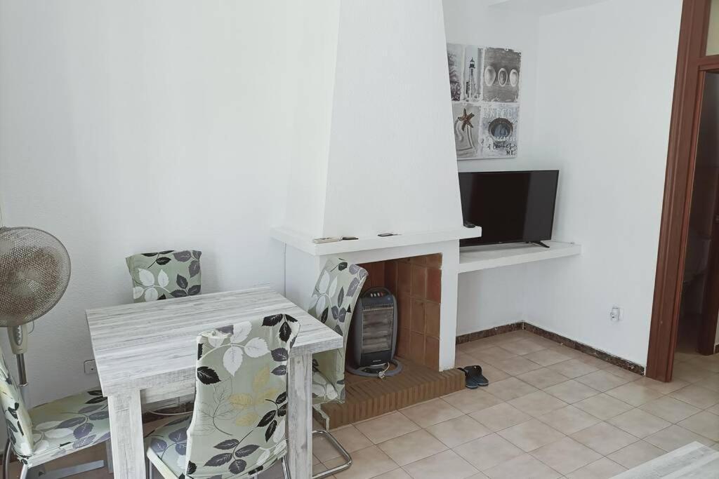 2 Bedroom Townhouse In Beautiful Gated Complex Benidorm Ngoại thất bức ảnh