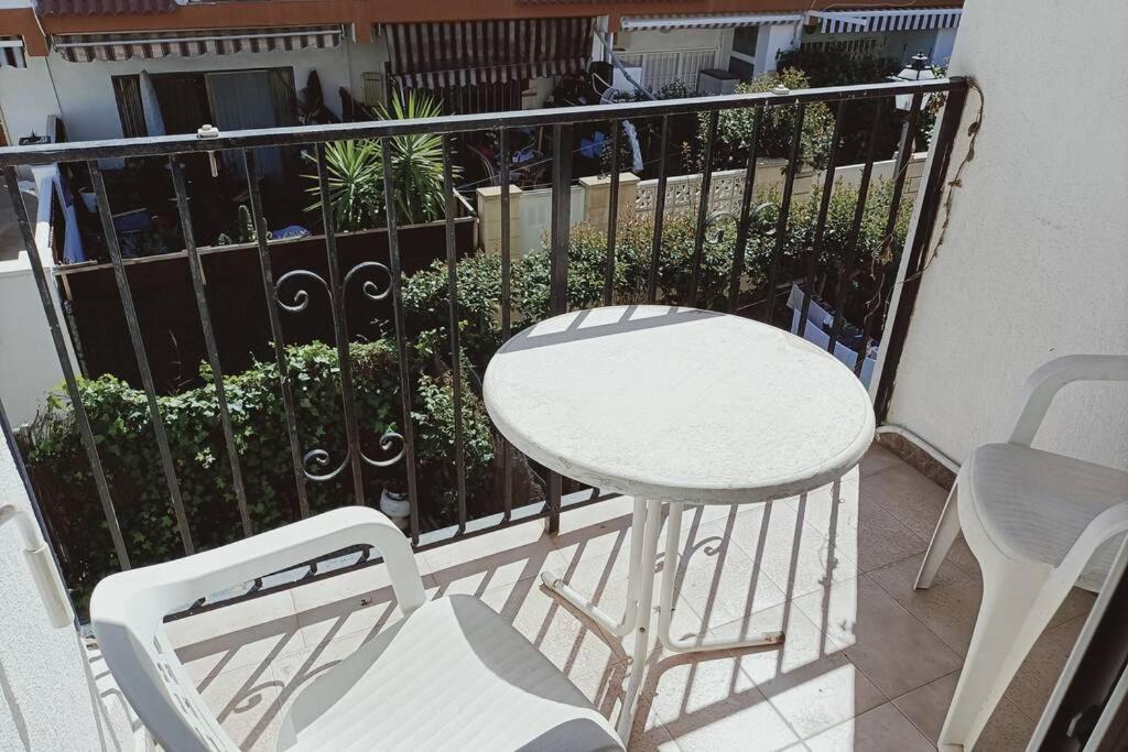 2 Bedroom Townhouse In Beautiful Gated Complex Benidorm Ngoại thất bức ảnh