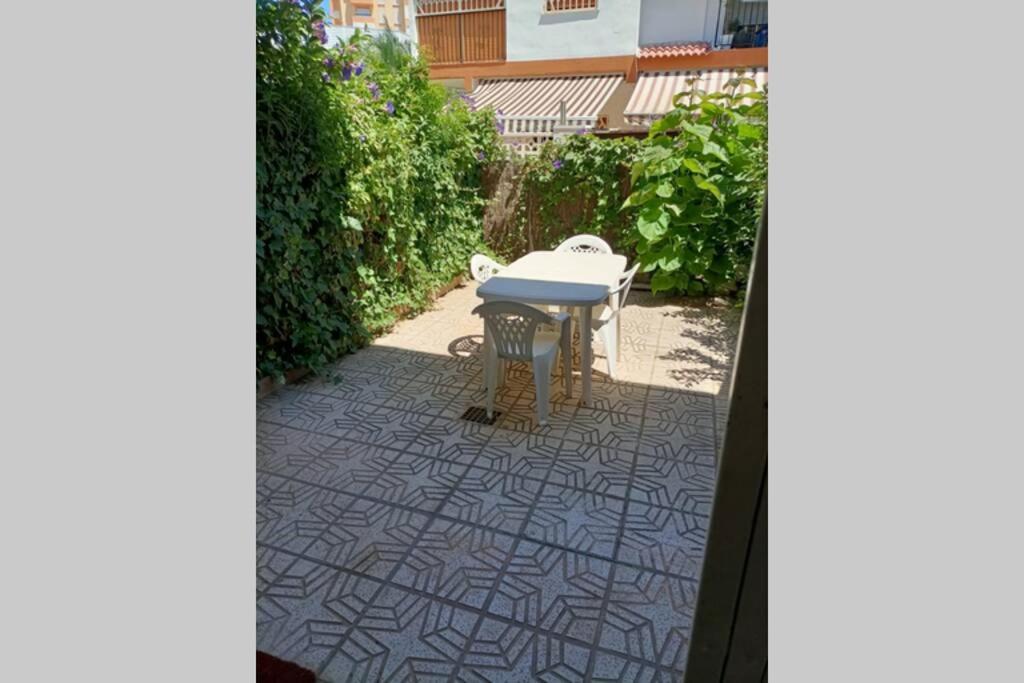 2 Bedroom Townhouse In Beautiful Gated Complex Benidorm Ngoại thất bức ảnh